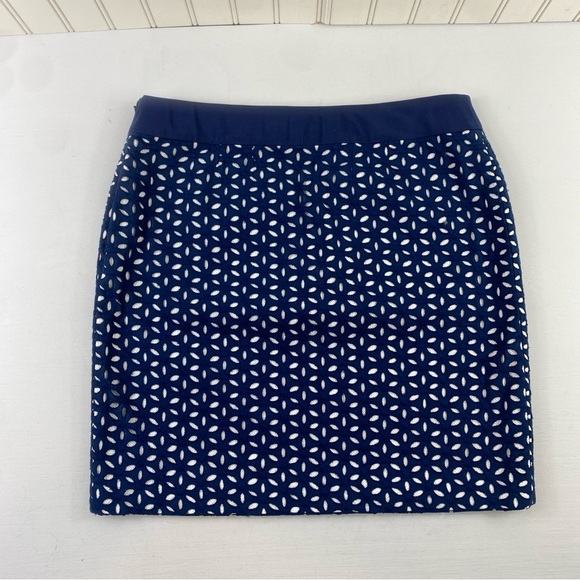 JG Sassy Women’s Navy White Floral Cut-Out 100% Cotton Pencil Skirt Sz 8 - Picture 6 of 12